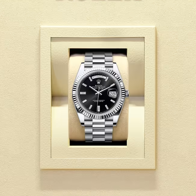デイデイト 40 | オイスター、40 mm、プラチナ リファレンス 228236-0004