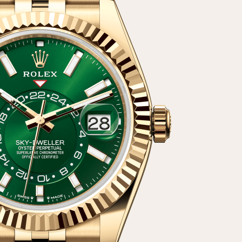 ロレックス スカイドゥエラー オイスター、42 mm、イエローゴールド リファレンス m336938-0008