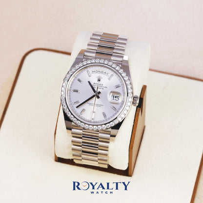 Day-Date（デイデイト） 40 | オイスター、40 mm、ホワイトゴールド、ダイヤモンド  リファレンス 228349RBR-0001