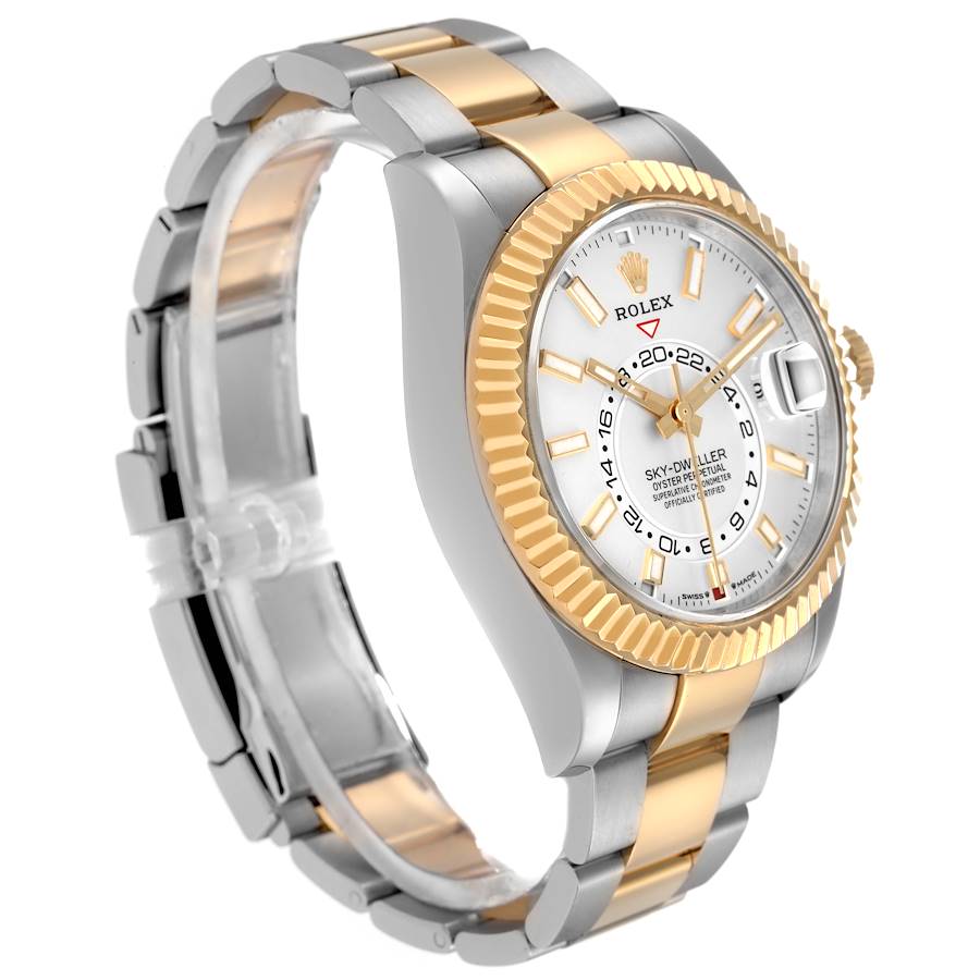 ロレックス スカイドゥエラー  オイスター、42 mm、オイスタースチール＆イエローゴールド  リファレンス m336933-0005