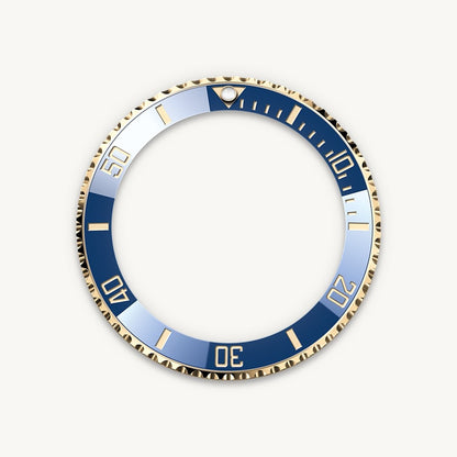 Rolex サブマリーナー デイト  オイスター、41 mm、イエローゴールド