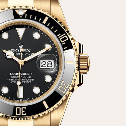 Rolex サブマリーナー デイト  オイスター、41 mm、イエローゴールド