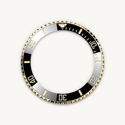 Rolex サブマリーナー デイト  オイスター、41 mm、イエローゴールド