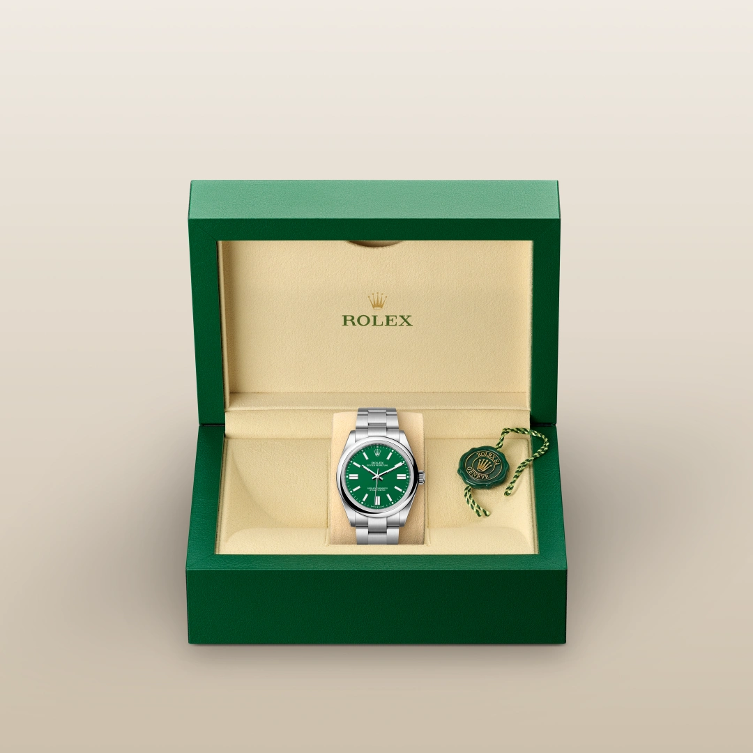 Rolex オイスター パーペチュアル 41  オイスター、41 mm、オイスタースチール