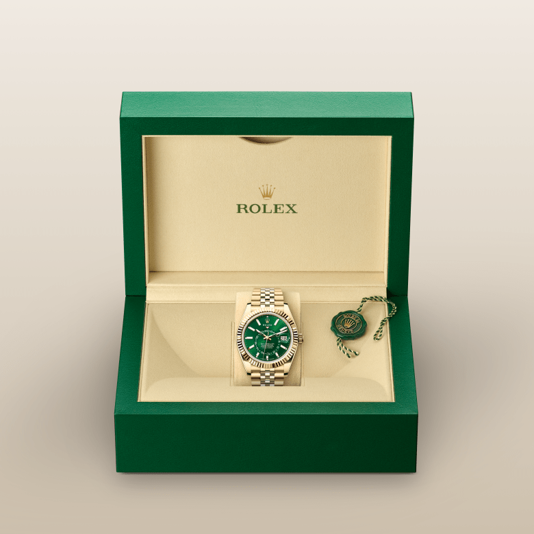ロレックス スカイドゥエラー  オイスター、42 mm、イエローゴールド  リファレンス m336938-0008