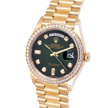 デイデイト 36 | オイスター、36 mm、イエローゴールド、ダイヤモンド  リファレンス 128348RBR-0035