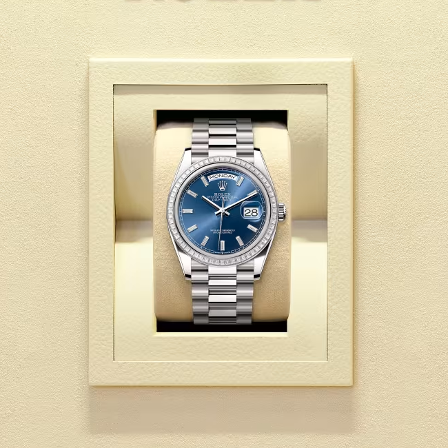 デイデイト 36 | オイスター、36 mm、ホワイトゴールド、ダイヤモンド  リファレンス 128399TBR-0027