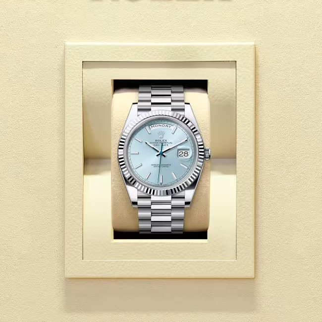 デイデイト 40 | オイスター、40 mm、プラチナ  リファレンス 228236-0018