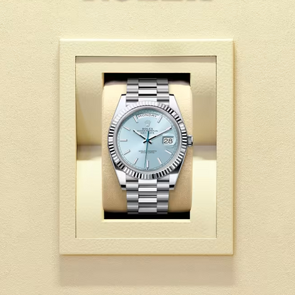 デイデイト 40 | オイスター、40 mm、プラチナ  リファレンス 228236-0018