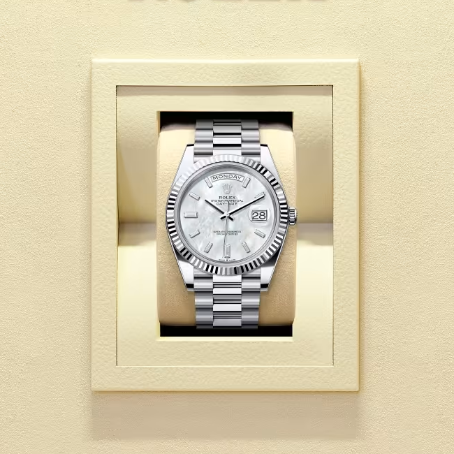 デイデイト 40 | オイスター、40 mm、プラチナ  リファレンス 228236-0026